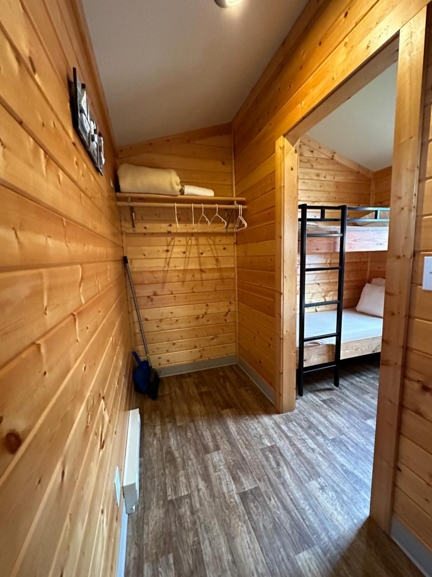 Westport Inn Cabins Eksteriør bilde